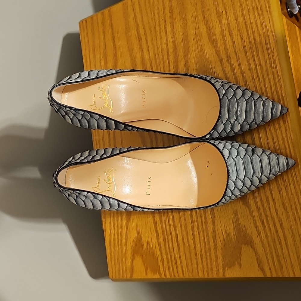 Christian Louboutin Python Froze So Kate Heels Brand New - Picture 3 of 11